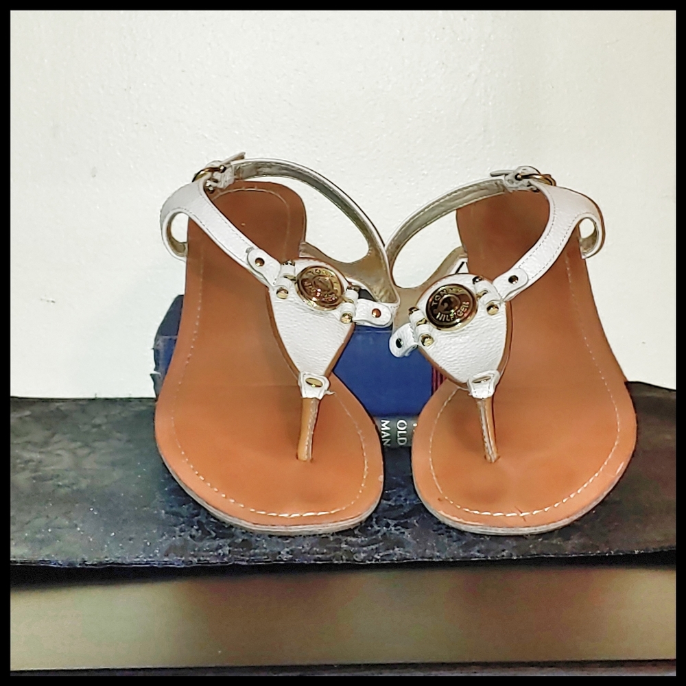 Tommy Hilfiger White Sandals - Picture 4 of 10